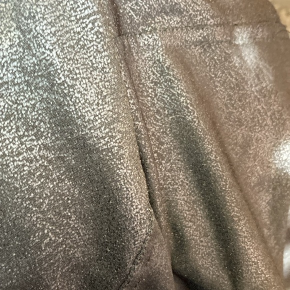 Fashion nova XL feature defining black leggings - Picture 5 of 7